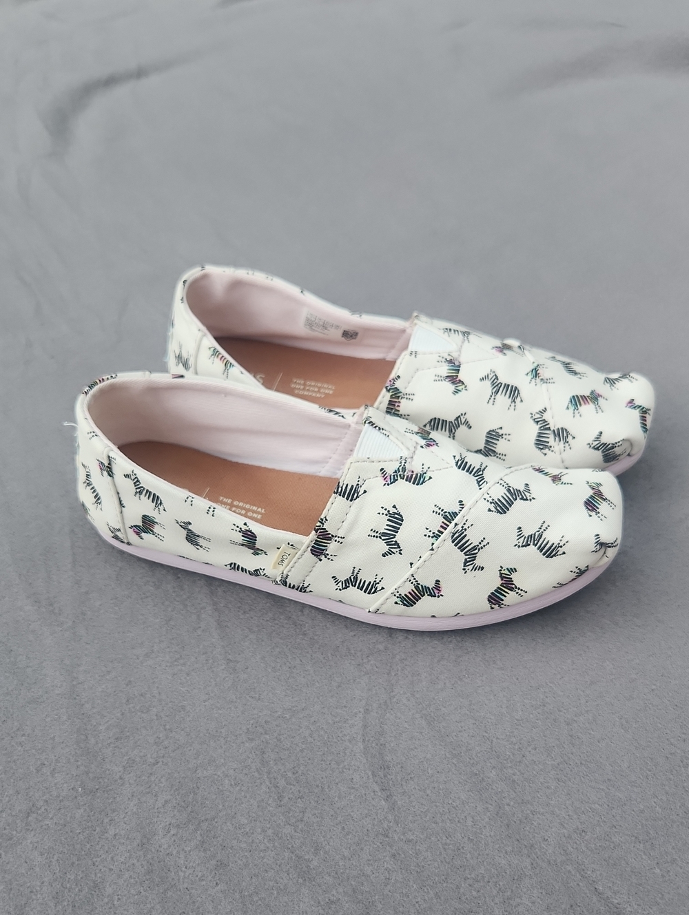TOMS Alpargata Zebra Print Canvas Slip On Loafers White Pink Size 7